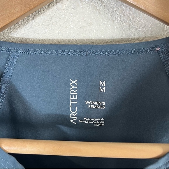 ARC'TERYX Contenta Shift Athletic Dress in Slate Blue - Picture 9 of 12